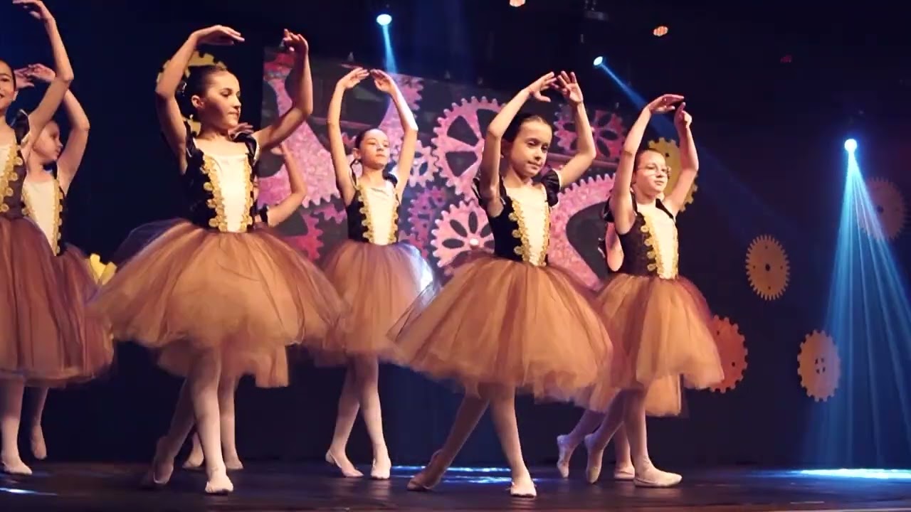 Coreografia; Engrenagens
