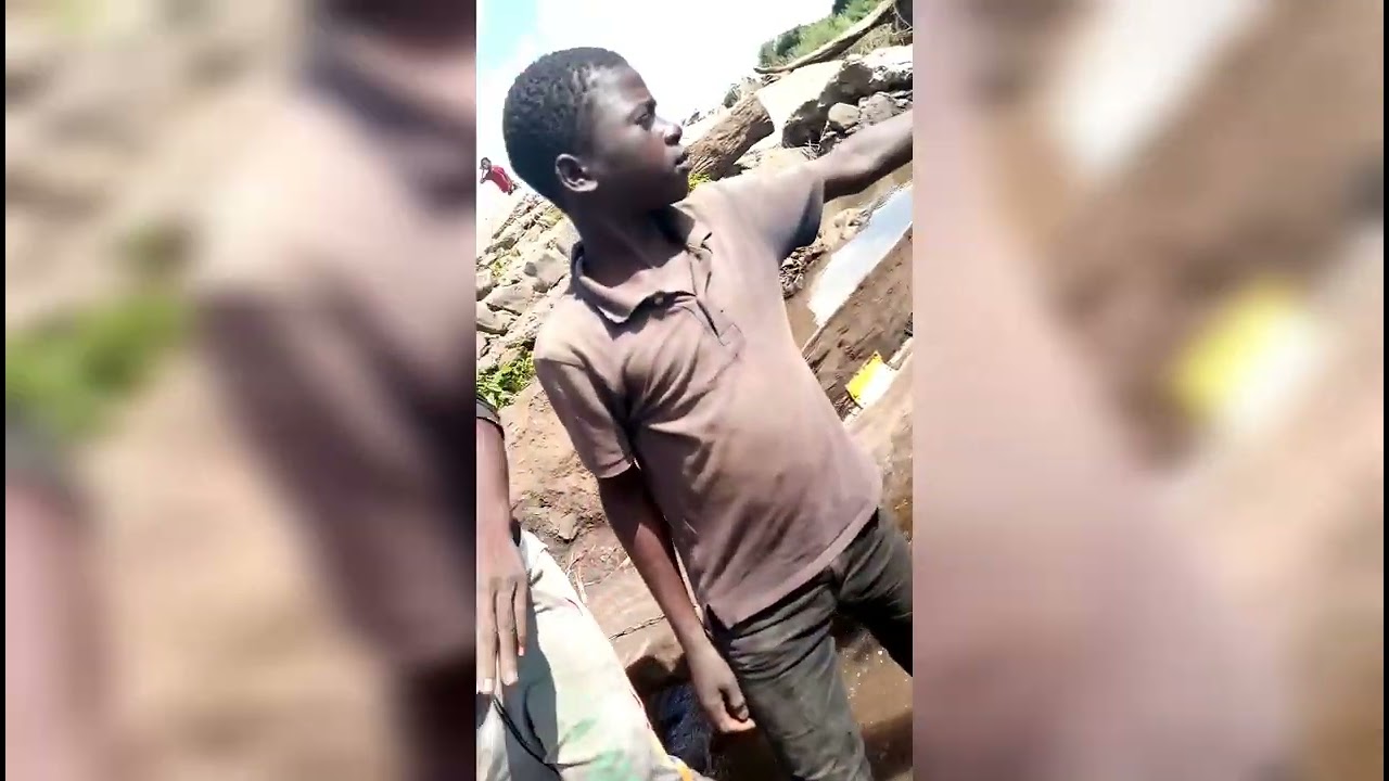 viagem da Sede do Distrito de Morrumbala em Mo&ccedil;ambique/&Aacute;frica