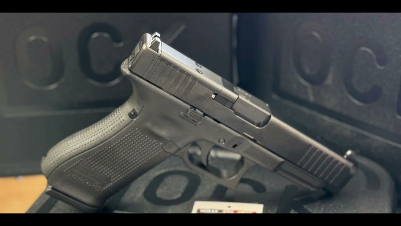 Пистолет GLOCK 17 Gen 6 9 мм — с фиксированными прицельными приспособлениями — Blue Label: полный...