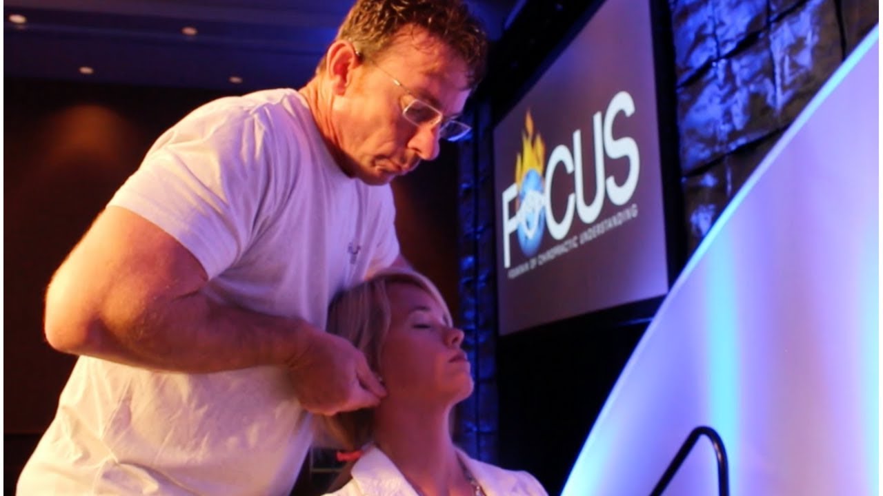 Chiropractic Artistry Showcase w/ Dr. Tim Young - Some of the Fastest Hands in Chiropractic