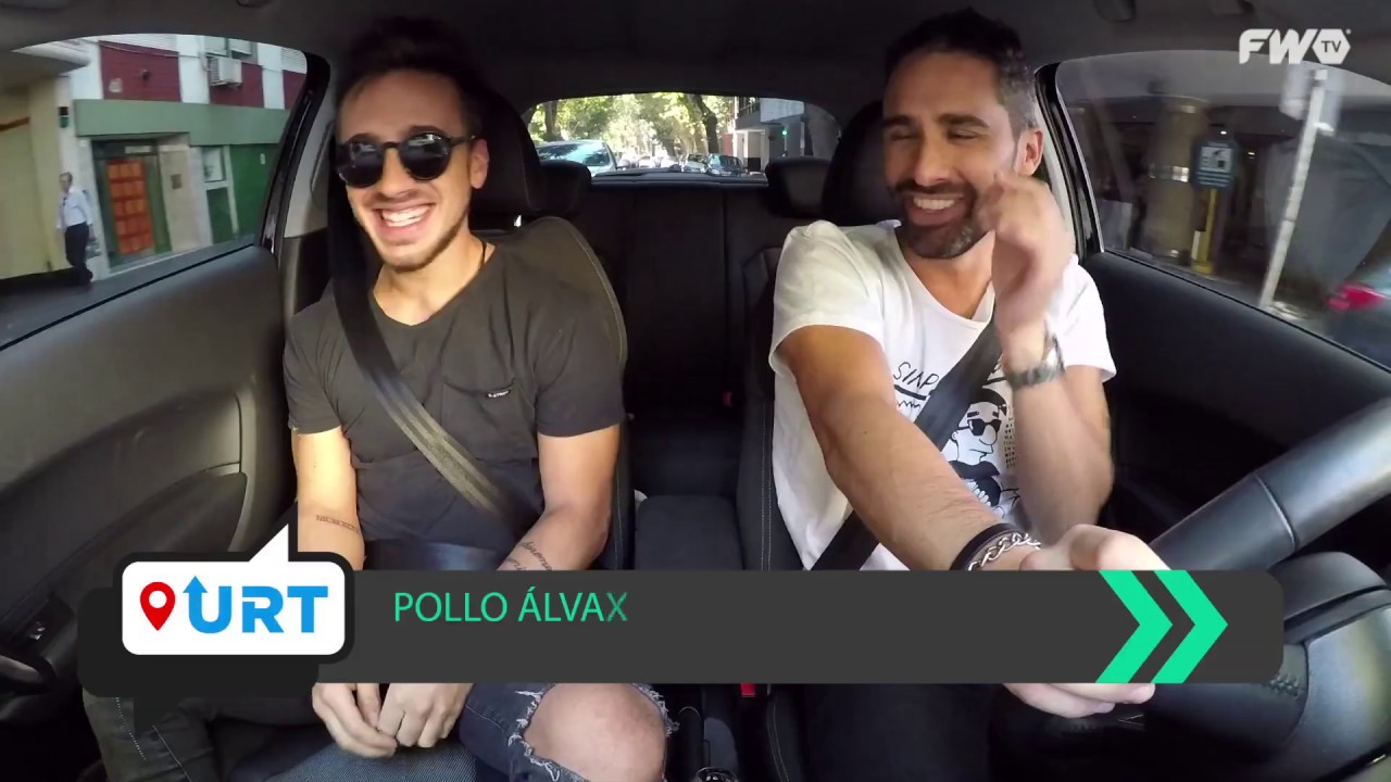 Stefano de Gregorio pasea en auto con el Pollo Álvarez