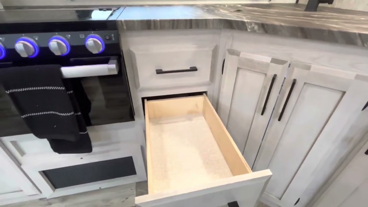 2022 KZ RV DURANGO HALF TON 286BHD BUNK HOUSE FIFTH WHEEL CAMPER