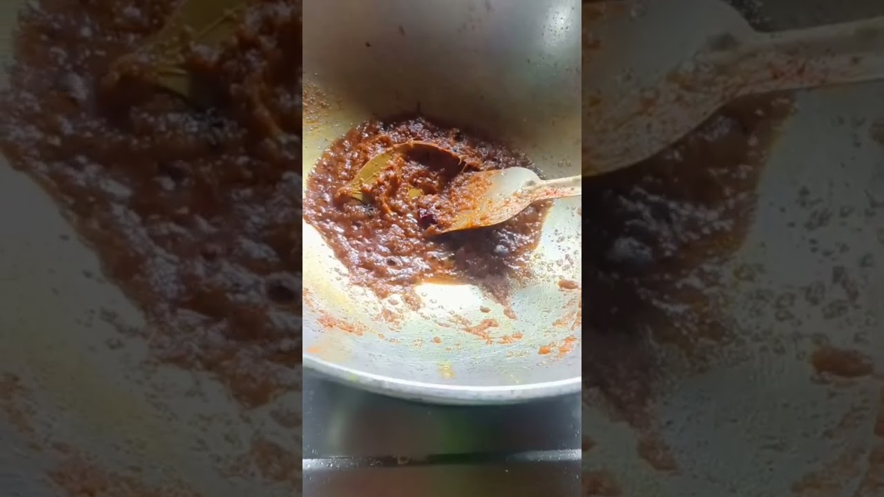বড়া দিয়ে কাঁচা কলা আলুর এই রেসিপি টা কিন্তু দারুন লাগে 👌🏻👌🏻#cooking#viral #highlights 