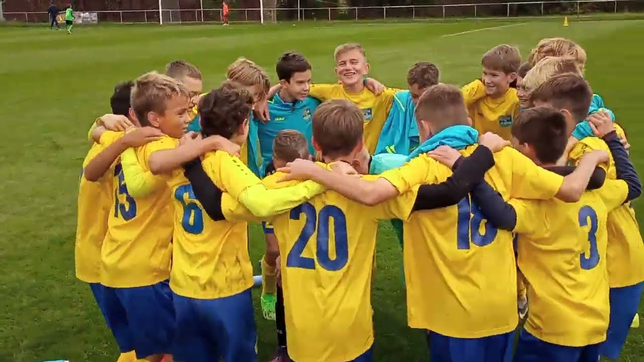 Víťazný pokrik po zápase FC KOŠICE U13 - Partizán Bardejov BŠK U13 11:0 / 25.9.2022