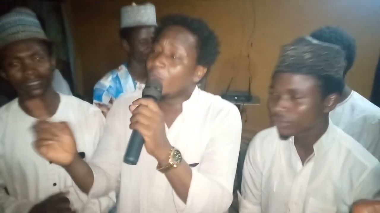 AT MAULUD USHAKU NABIYI LAH FI HADARATUL SHEIKH MUHAMMAD ZAKIRU 2021