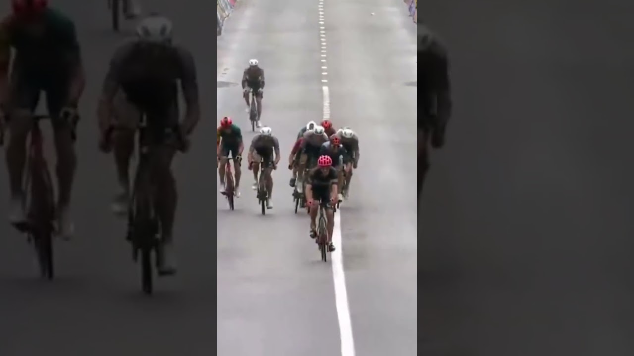 Tercer triunfo Mathieu Van Der Poel -  Tour de Flandes #TourDeFlandes #mvp #pasionciclismocolombiano