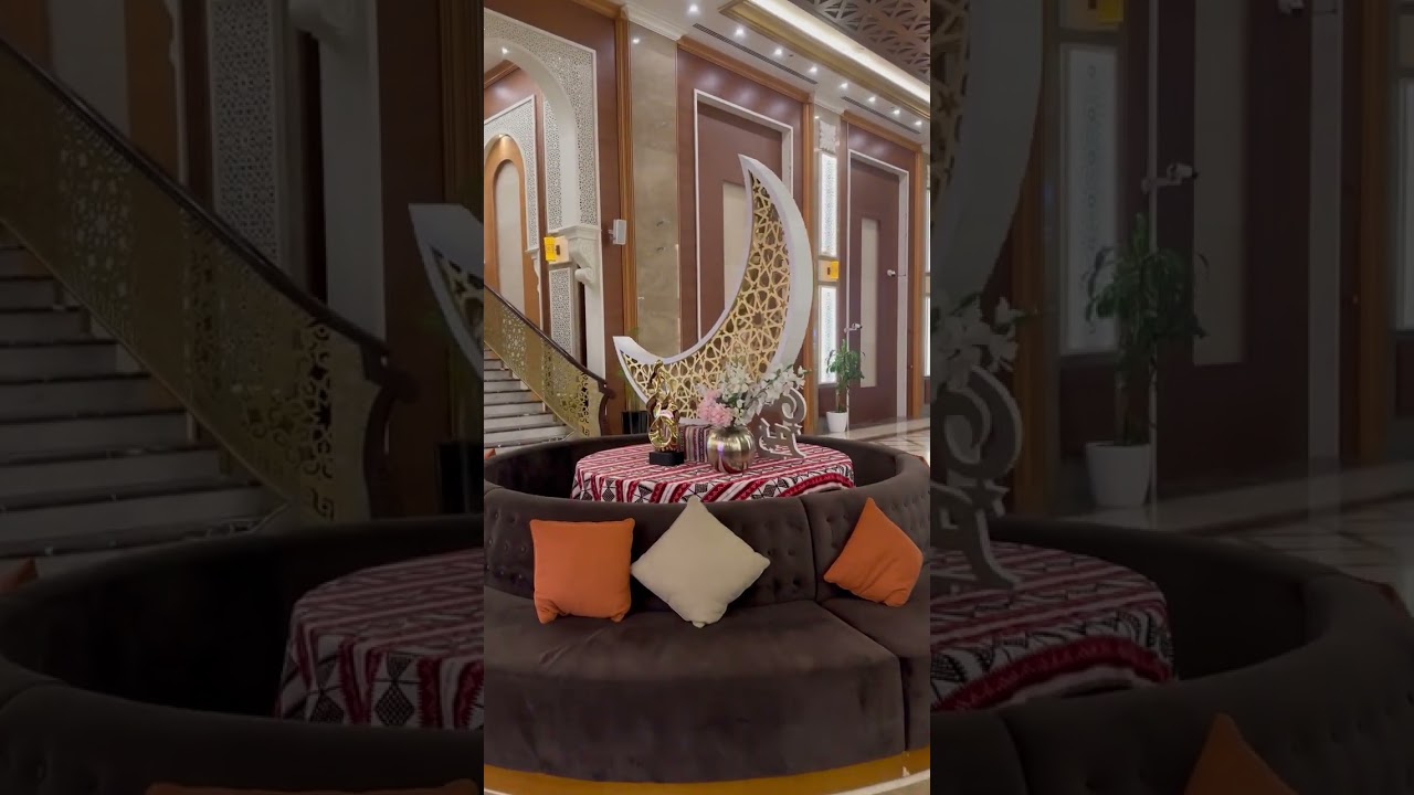 inside the entrance of  la maison hotel bin mahmoud doha qatar