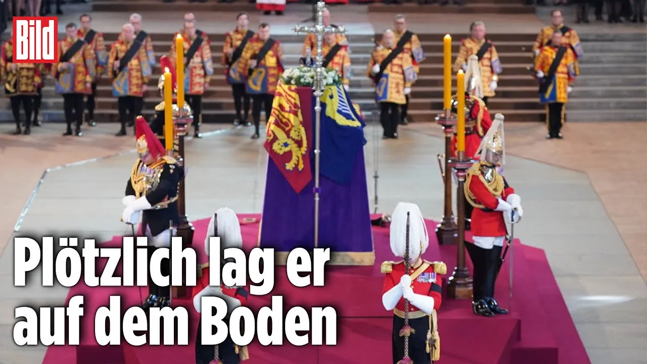 Wachmann bricht am Sarg von Queen Elizabeth II. zusammen