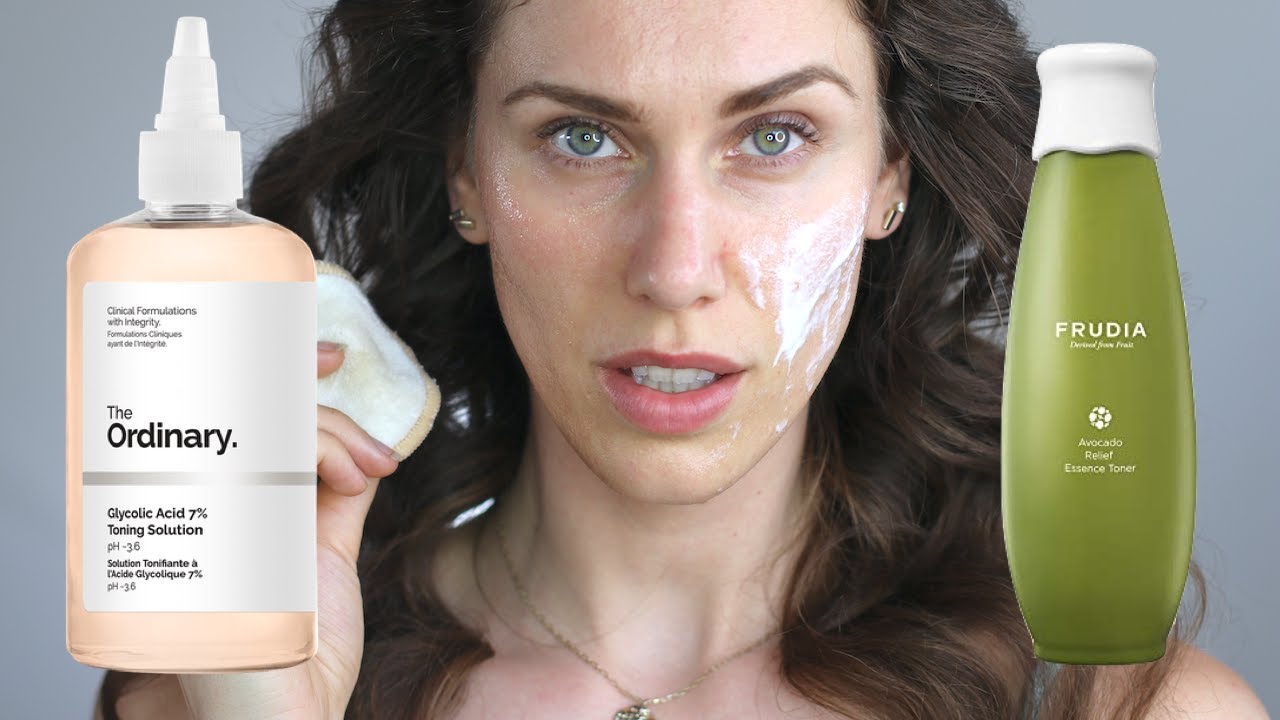 Texture? Toner VS Essence - What's The Difference & How To Layer Them In A Skincare Routine