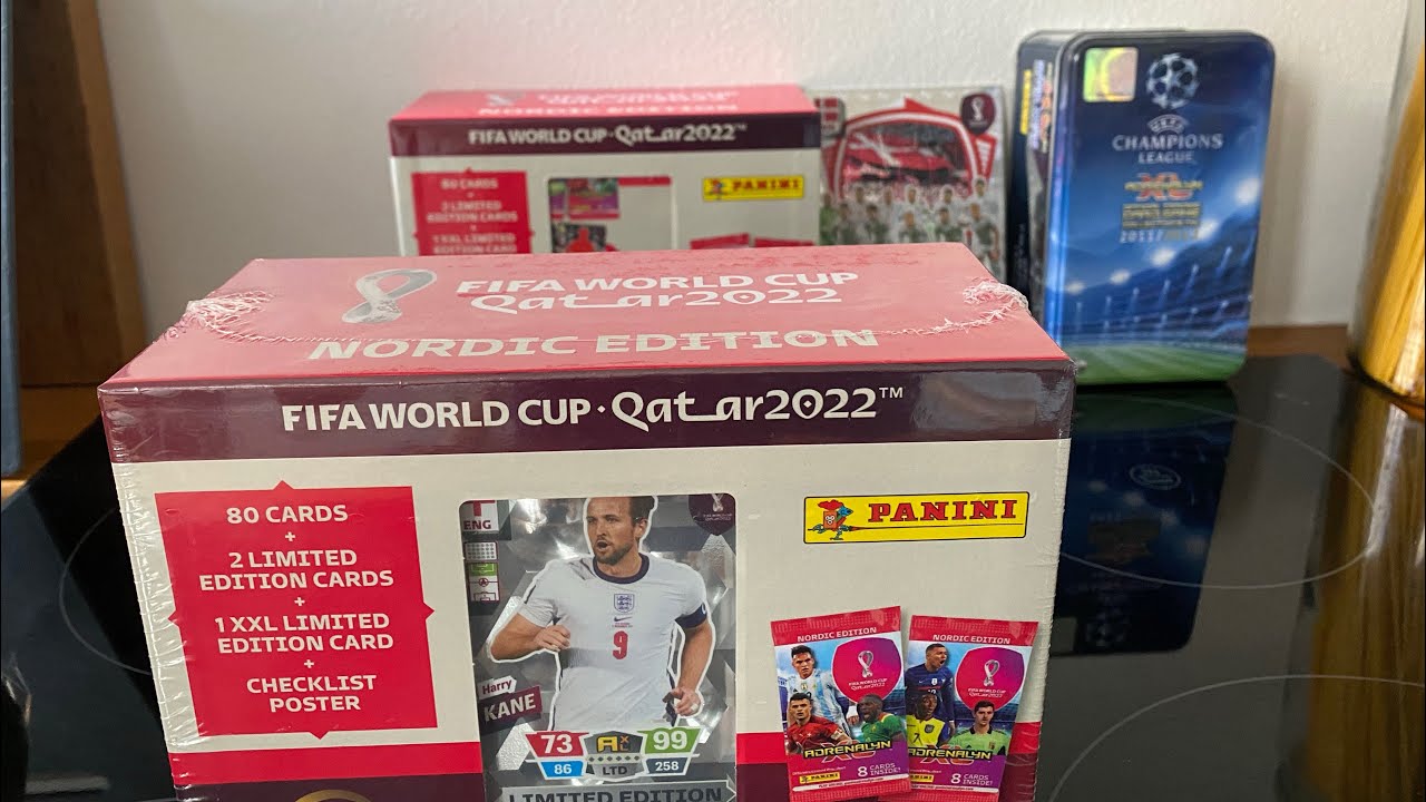 Opening FIFA World Cup 2022 Panini Gift Box!