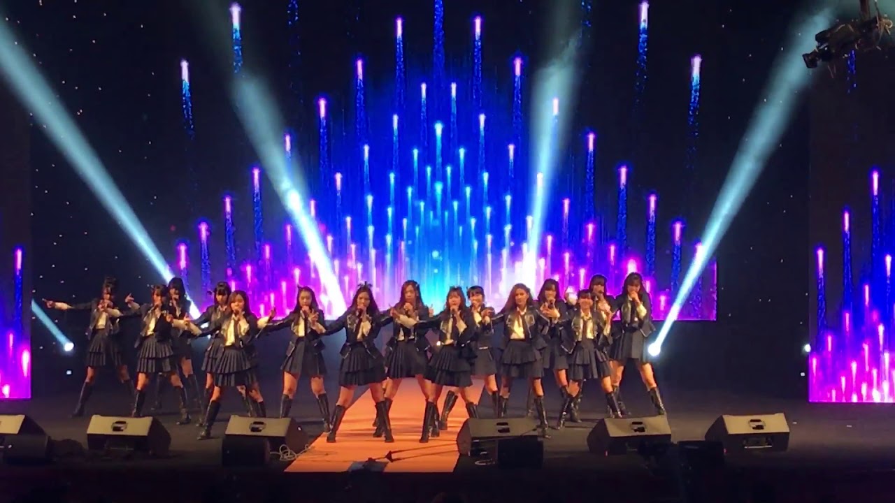 BNK48 Nine Entertain Awards 2018 080618