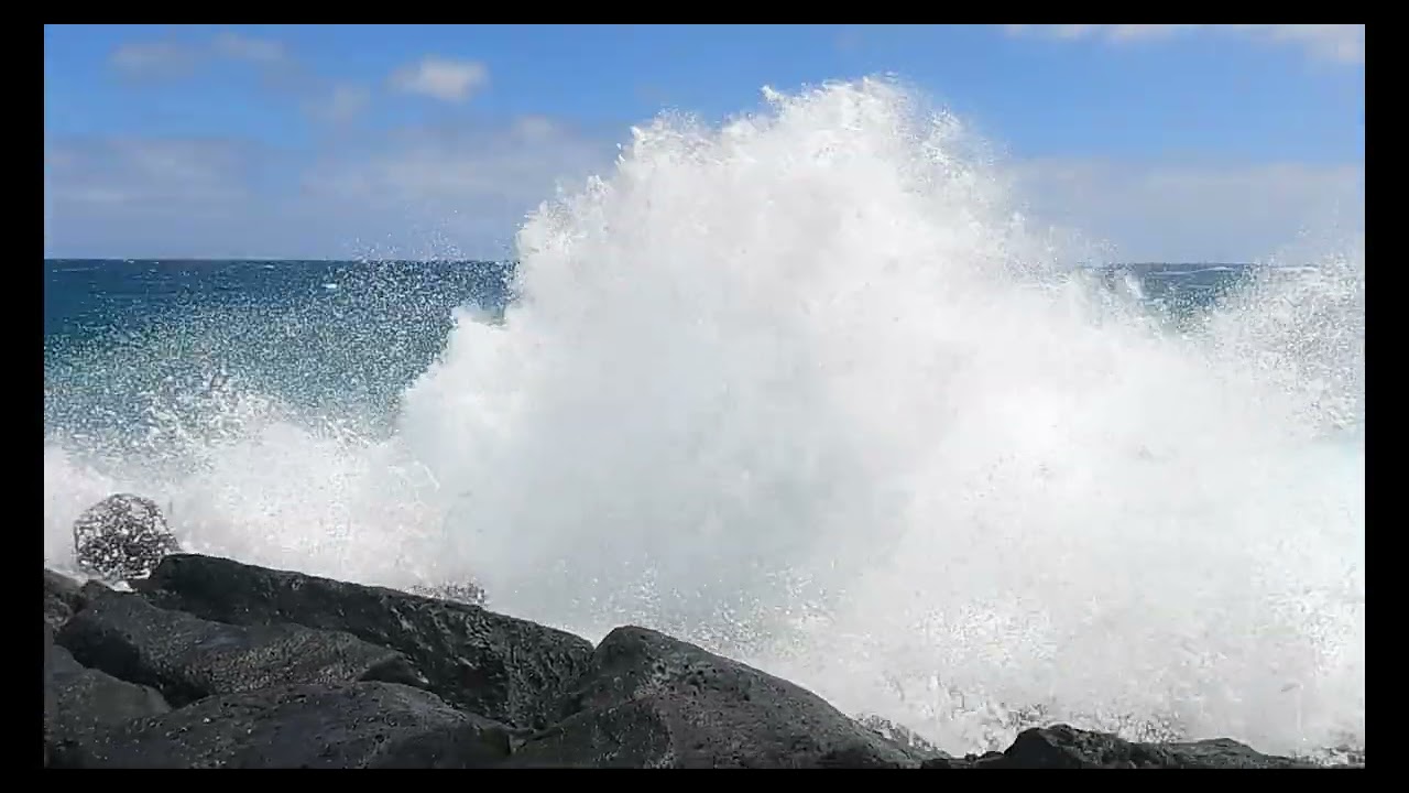 Windsurf Lanzarote #3 Wind up to 40 knots, golfsurfing