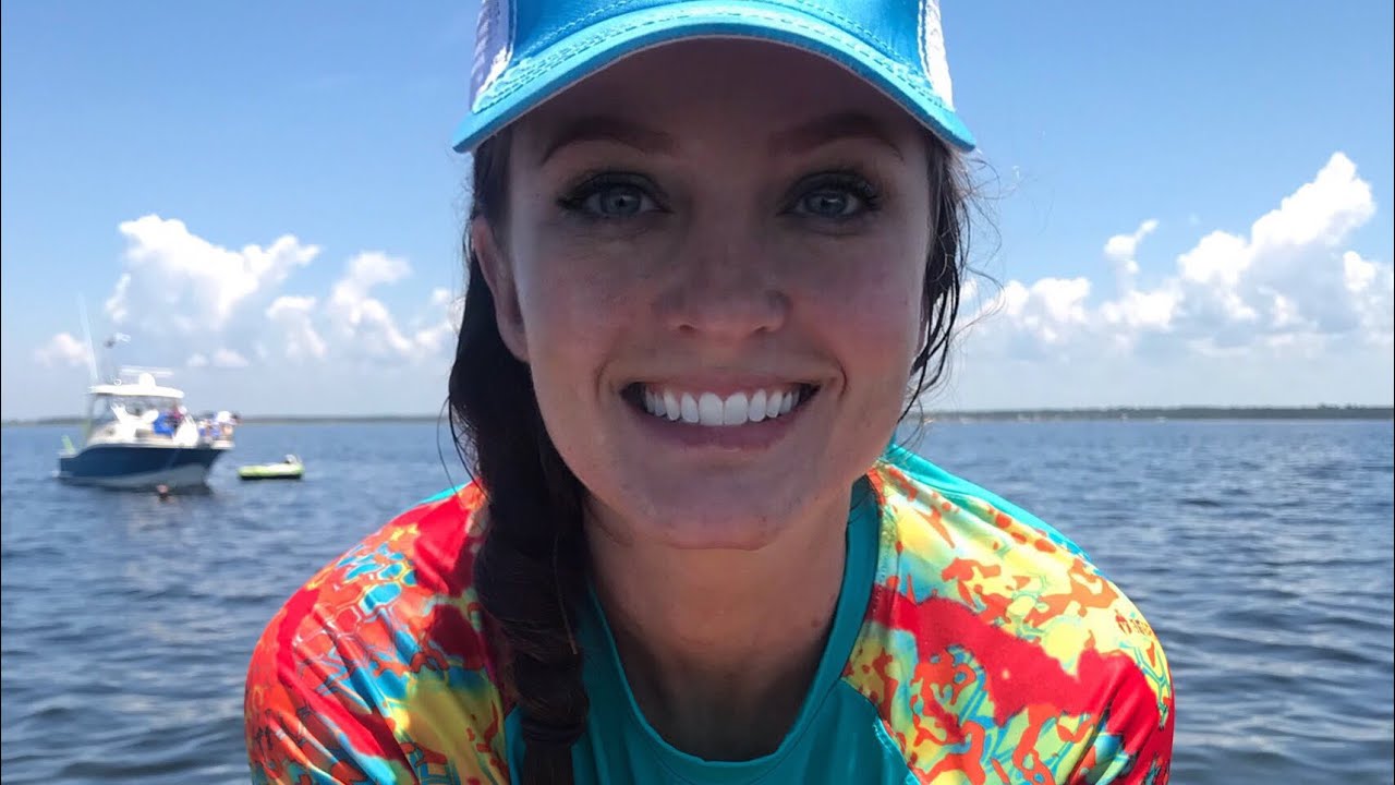 Scalloping 101: Learn How to Scallop in Just a Few Easy Steps!