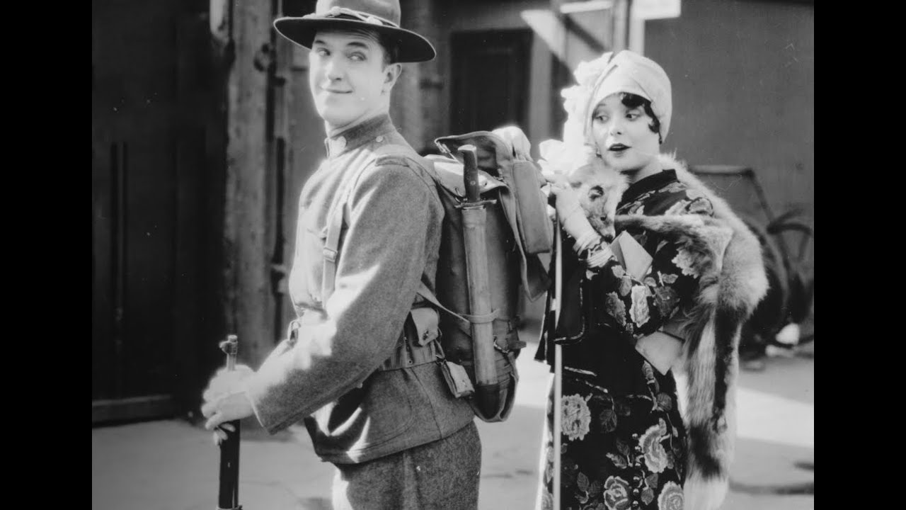 Laurel and Hardy - With Love and Hisses (1927)
