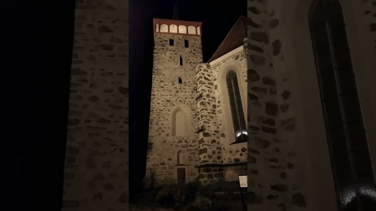 Außenaufnahme: Vollgeläut der Michaeliskirche Bautzen (Uncutvideo)