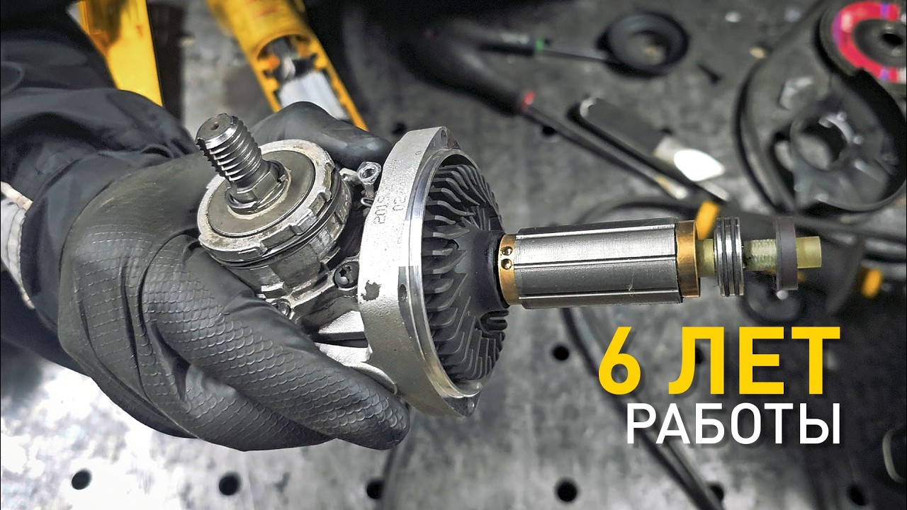 Бесщеточная УШМ Dewalt 4357 после 6 лет работы.