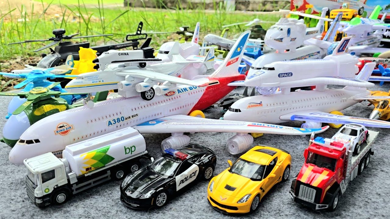 Mencari Pesawat Terbang: Pesawat kargo,Helikopter udara,Kapal laut,Airbus,Airforce,Jets,Mobil polisi