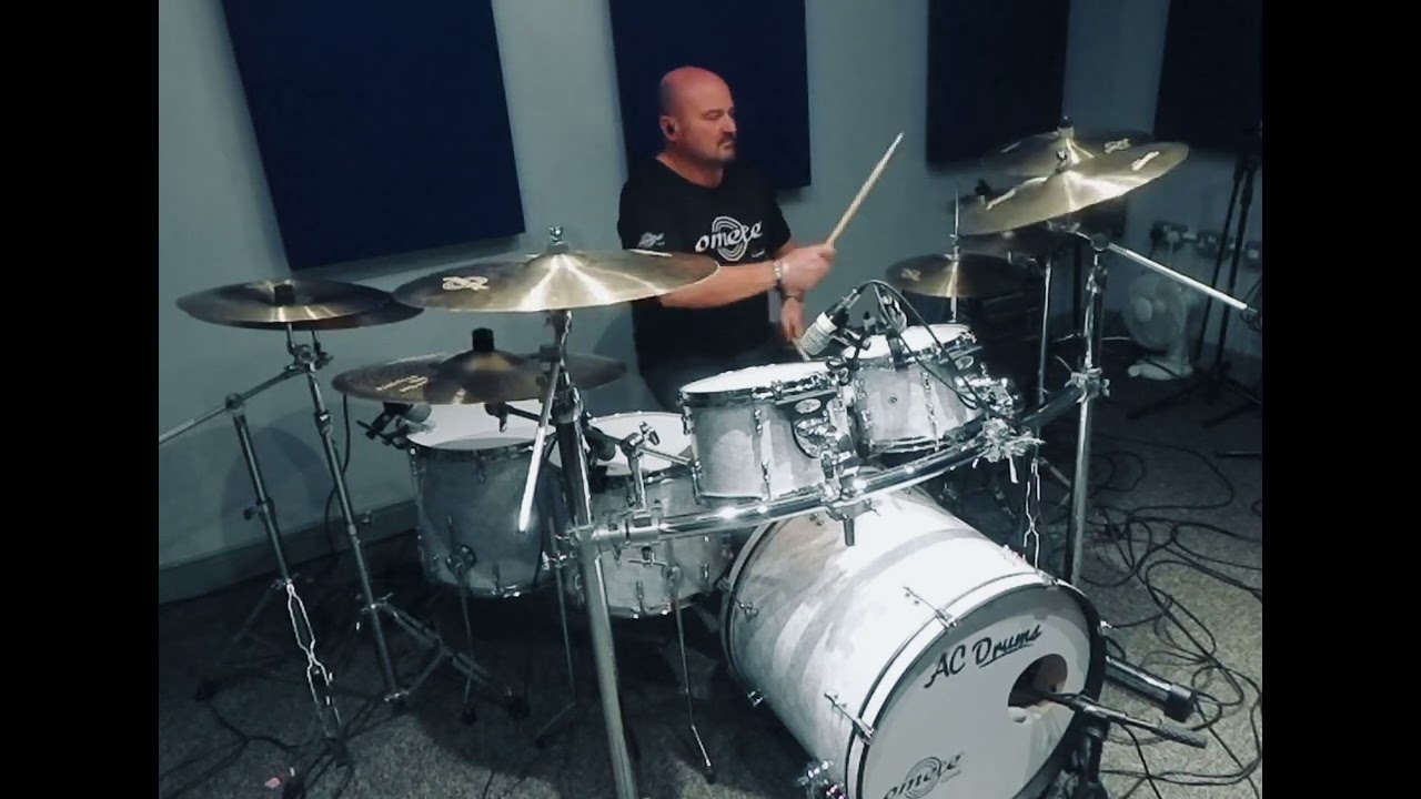 Thunderstruck… AC/DC @acdrumsuk @ometecymbalsofficial1196