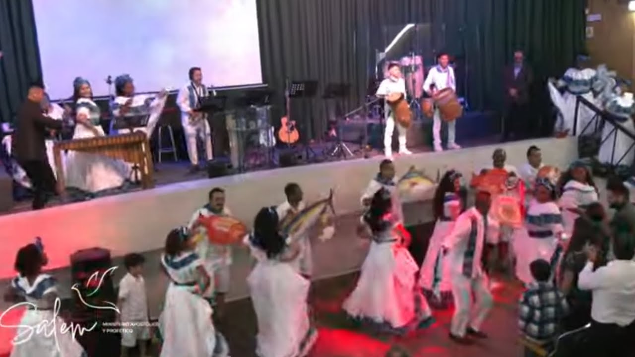 AL SON DE LA MARIMBA Y BOMBO