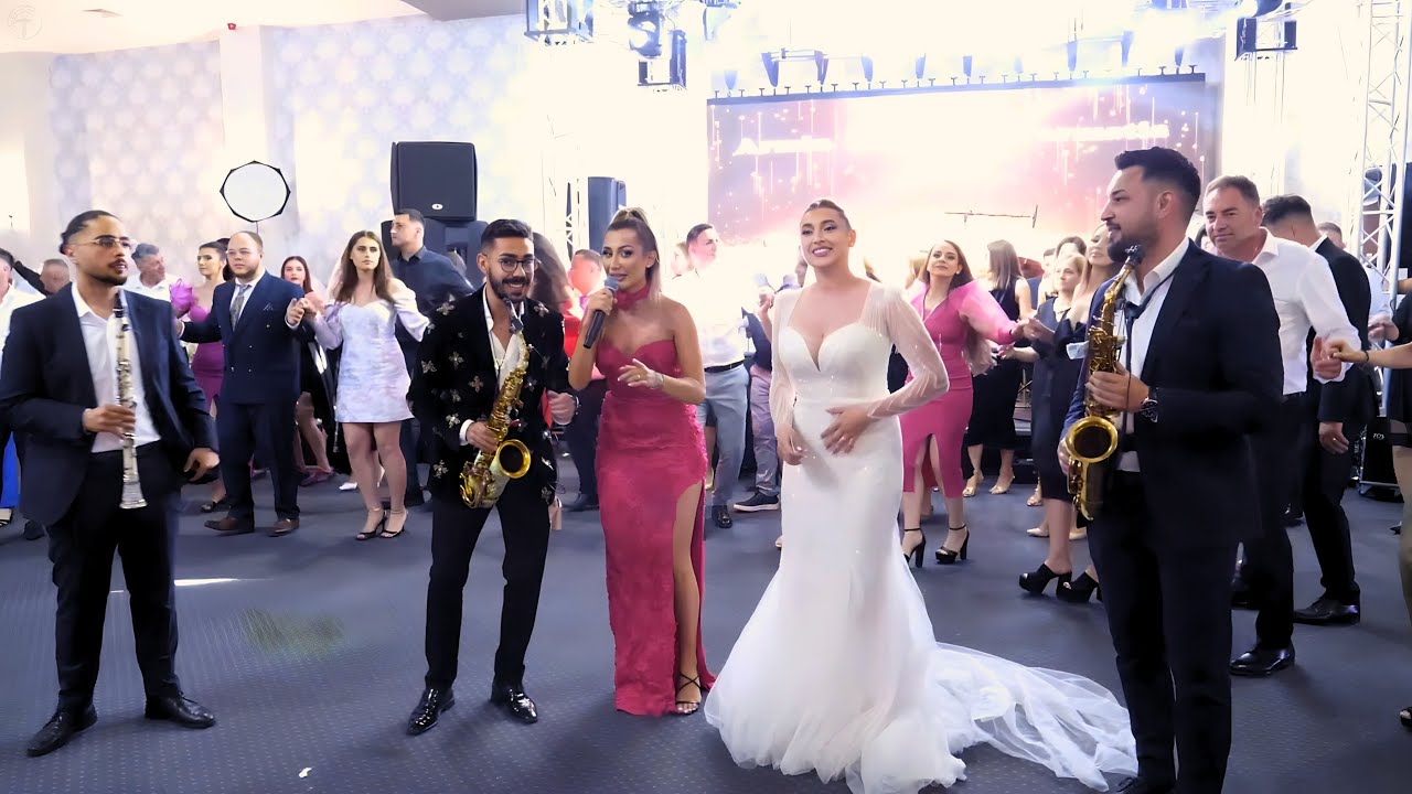 Claudia Puican și Armin Nicoară, show extraordinar la nuntă (Raluca și Elvis)!
