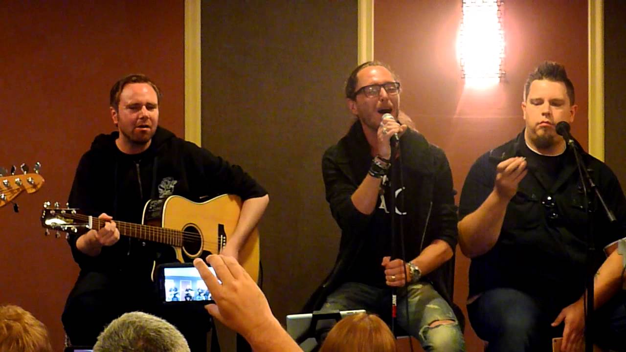 I'll Be The One ' Live Acoustic ' Work Of Art ( Fergie Tribute ) 5th October 2014.