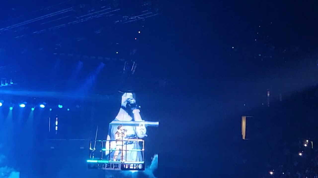 Lover, Diljit dosanjh, dilluminati tour,Oakland arena