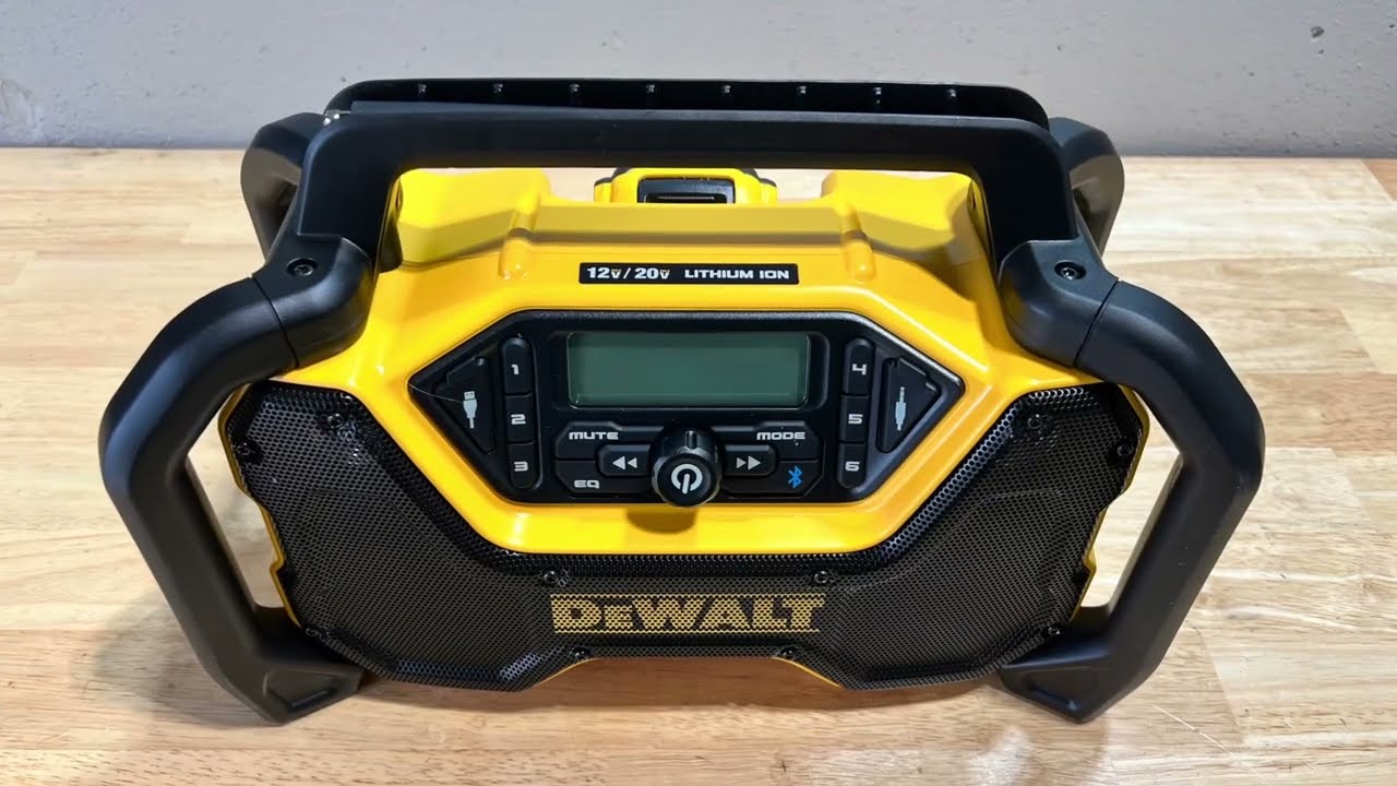 Dewalt Bluetooth Jobsite Portable Radio Unboxing & Initial Review