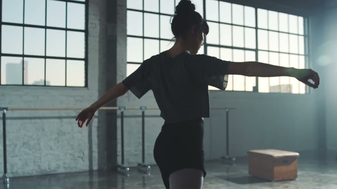 THE WAY SHE DANCED - HIP HOP by Garry S. Howard