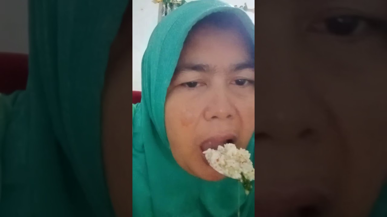 Karna hari libur  jadi gabut