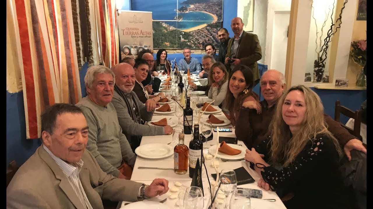 COMIDA DE PRENSA EN LA TABERNA VASCA 