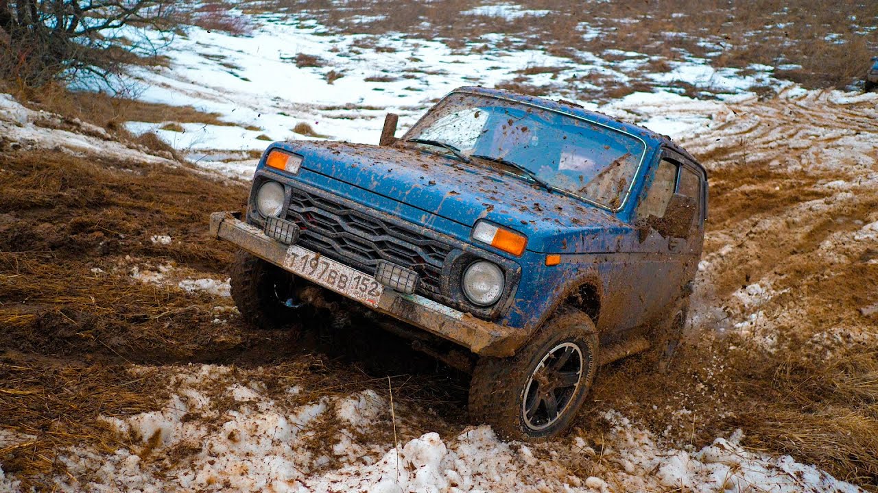 Водитель УАЗ удивляет своим мастерством! НИВА против УАЗ и JEEP на бездорожье