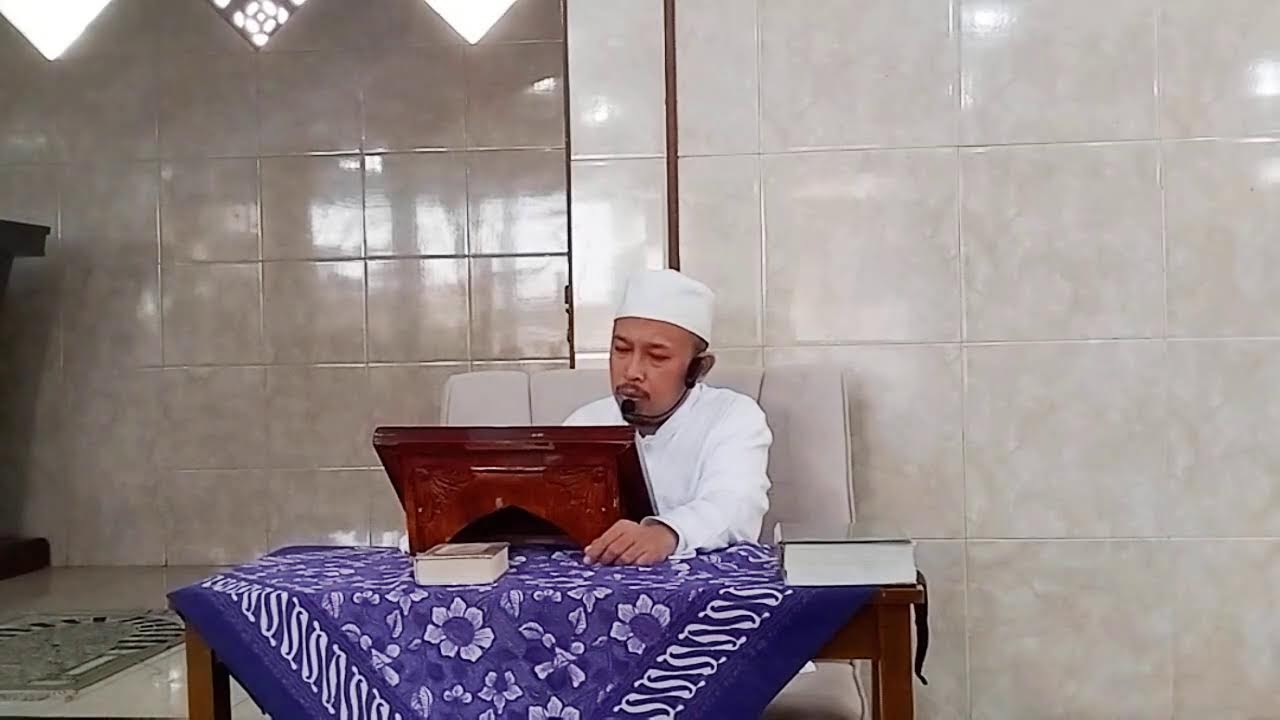 (Eps 04) Ngaji Mukhtarul Ahadist  || KH. Sholahuddin Munshif || Senin 03 Maret 2025 .