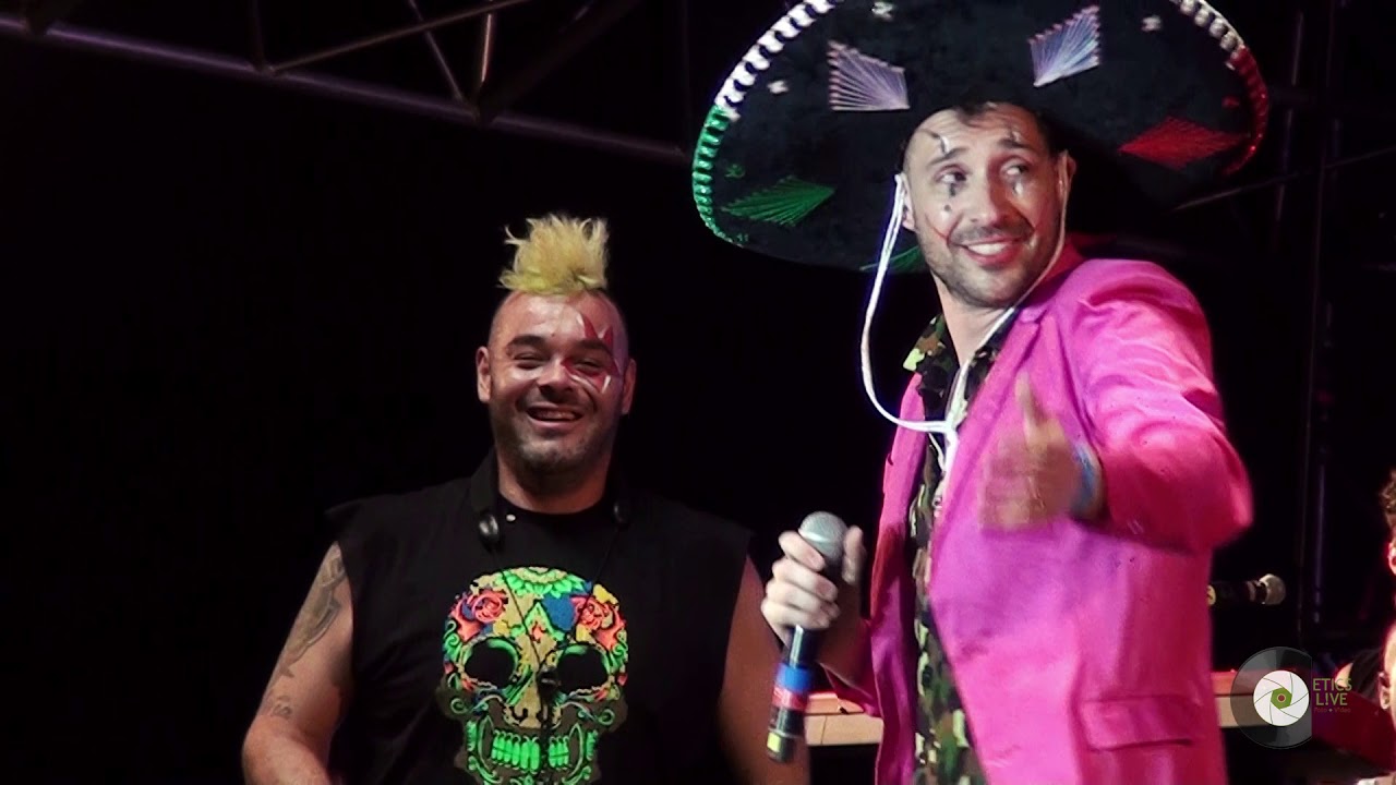 Los Caligaris - Nadie es perfecto | El show más regio del mundo