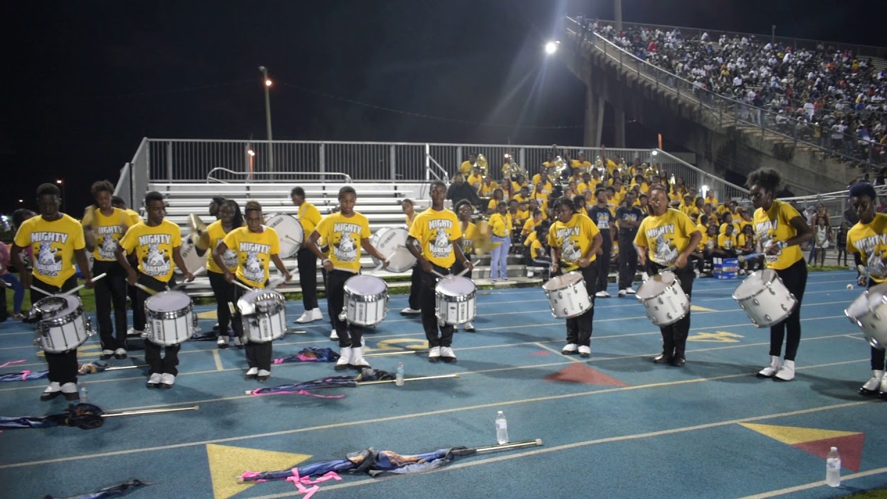 Miami Northwestern Mighty Marching Bulls Percussion Line 2018