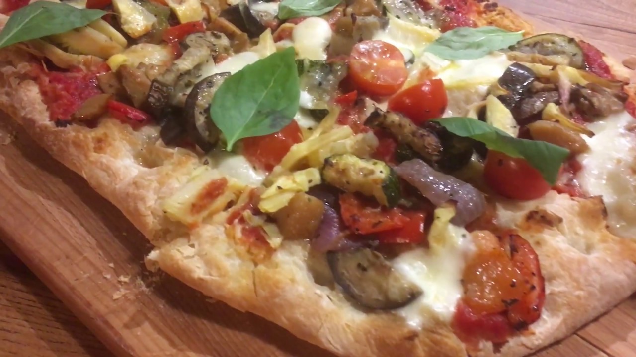 019. Римская Пицца.🍕🍃 Scrocchiarella, значит Хрустящая.