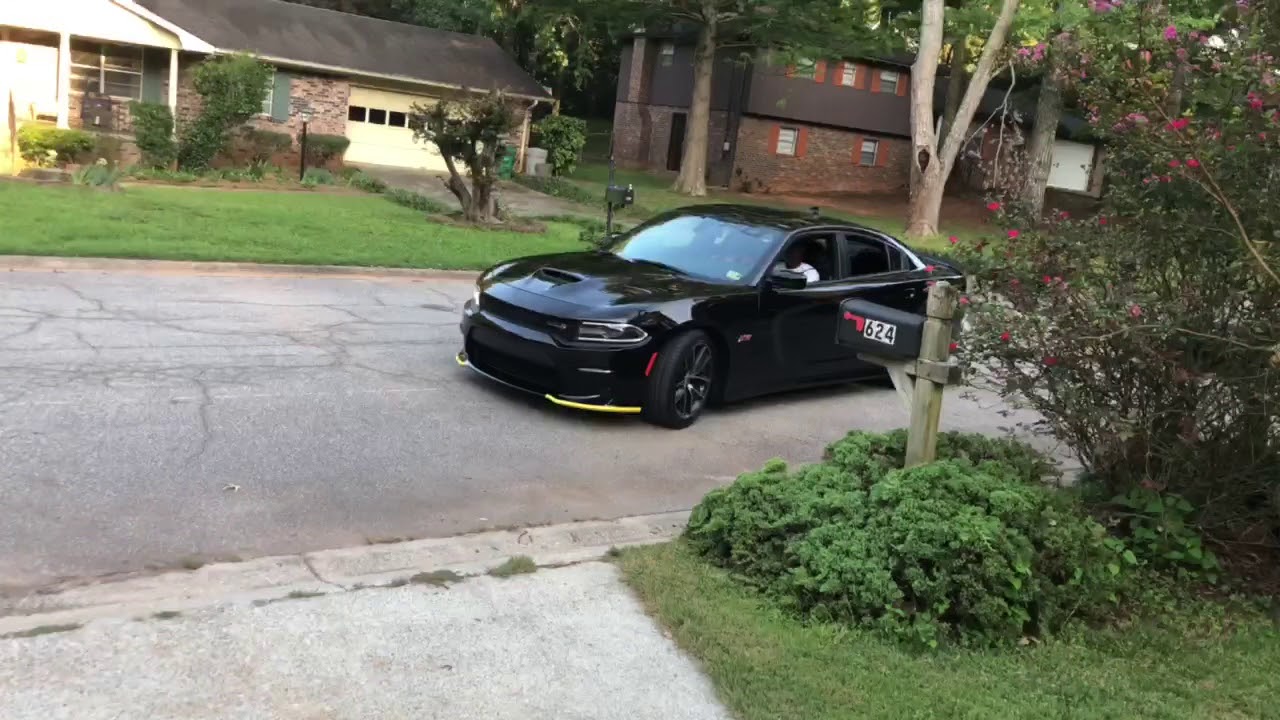 Burn out in my brand new 2018 Dodge Charger scat pack