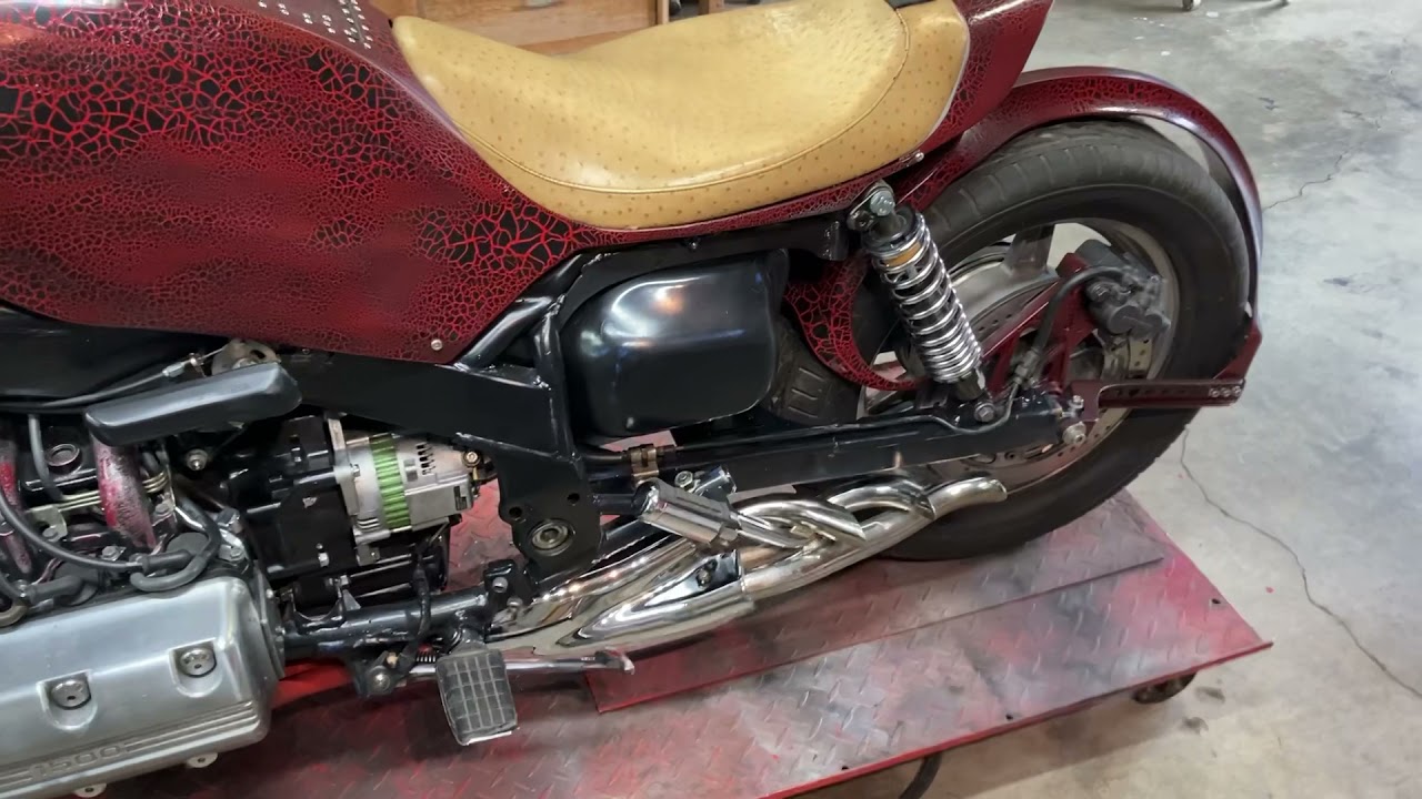 Goldwing, GL1500 Custom Exhaust.