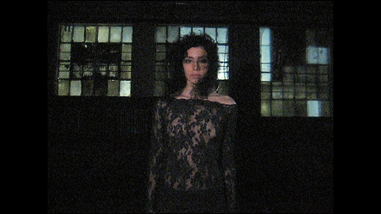 voyeur - Eyes Full of Tears