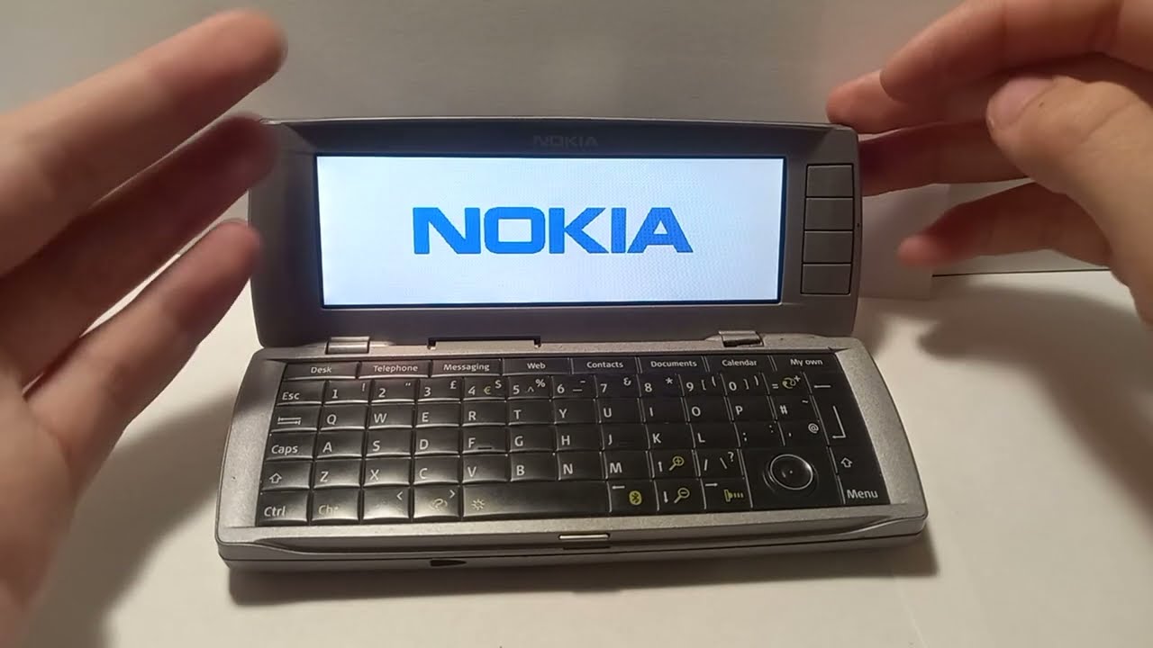 Обзор на Nokia 9500