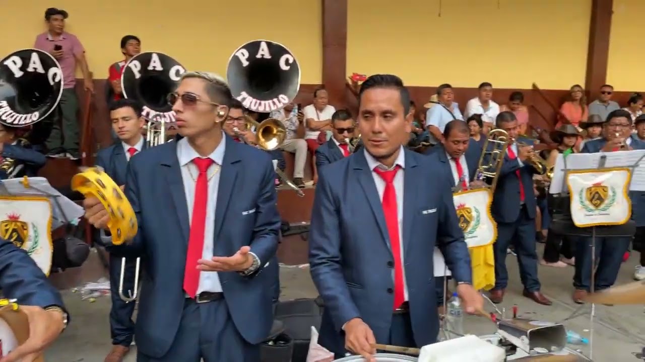 BANDA PERÚ ARMONÍA Y CLASE DE TRUJILLO EN COCHAS CUMBIA Y BOLOS 🎷🎷🎷🎷🎺🎺🎺🎺🎺🎺🎺