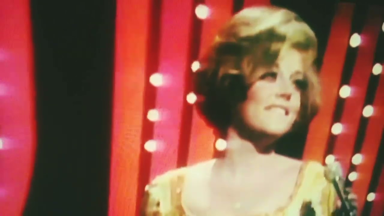 1968 ⭐ Lesley Gore sings 🎵 you make me feel like a natural woman 🎵