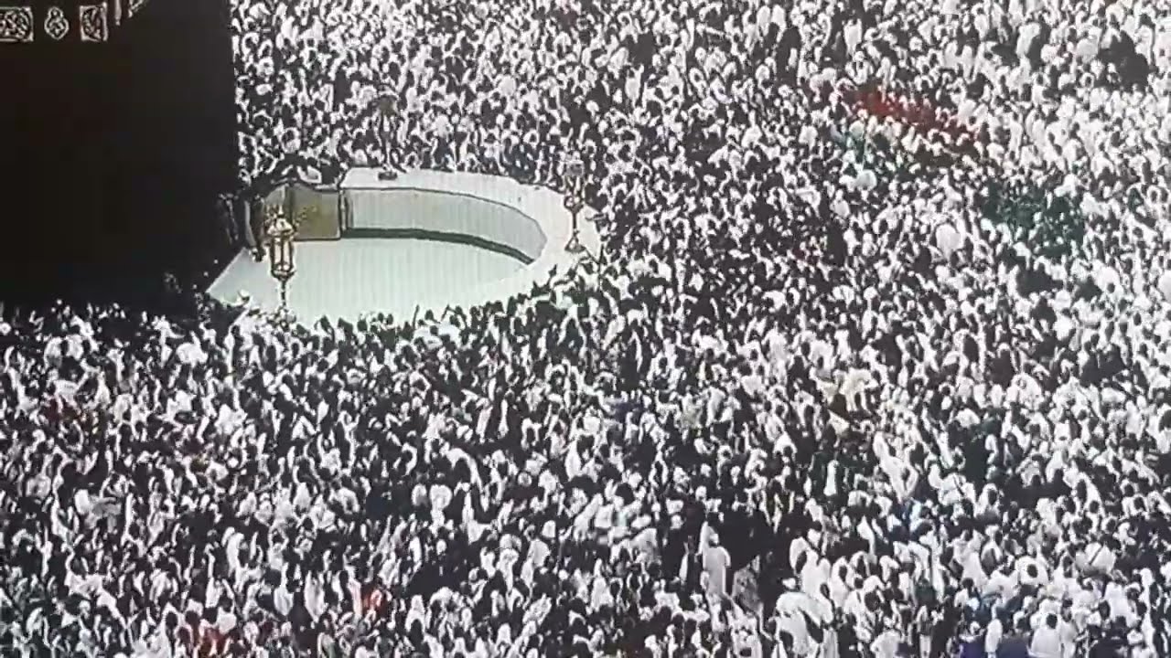 مكة المكرمة وزحمة  المعتمرين يآرب لا تحرمنا من زيارته 