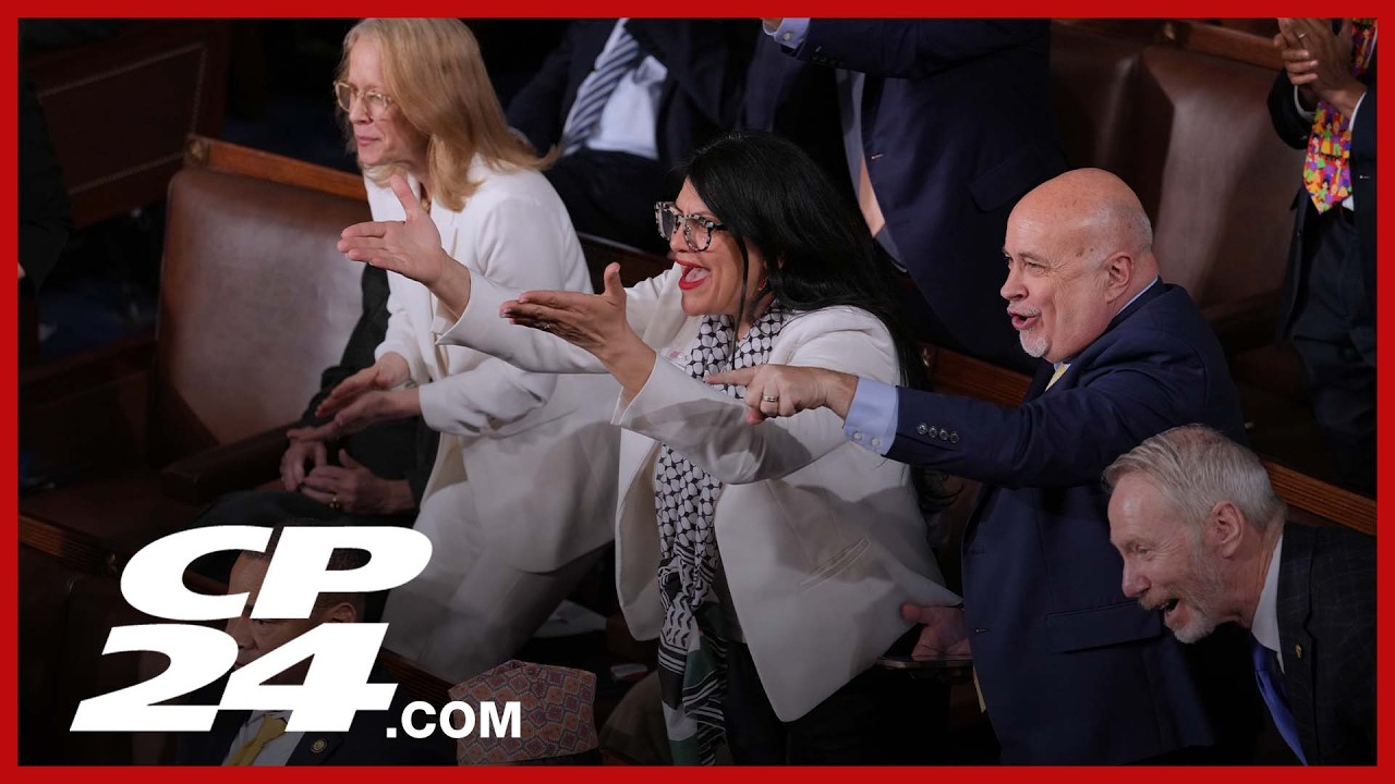 Democrats heckle Trump as he speaks out against 'illegal aliens&rsquo;