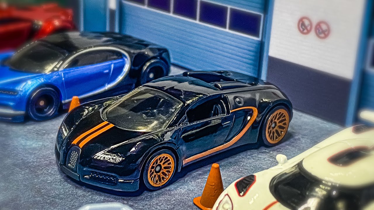 Hot Wheels Showcase: Bugatti Veyron 16.4 (re-tooled casting) - 2021 HW 1/4 Mile Finals (5/5)