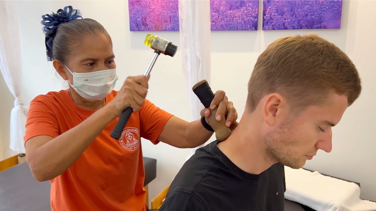 ASMR: I tried a THAI HAMMER MASSAGE for Back and Shoulder Pain (Tok Sen)