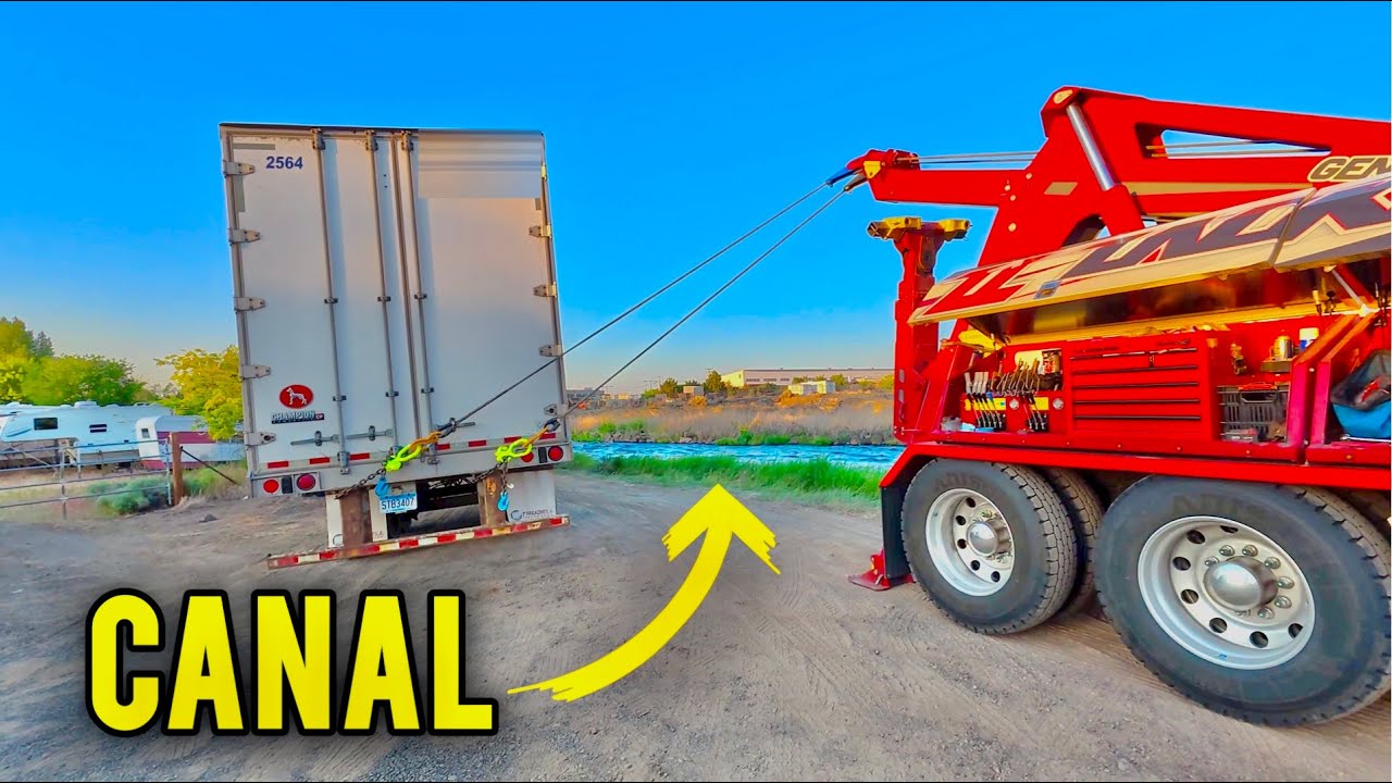 This Canal Is A Truck Magnet 🤦🏻‍♂️