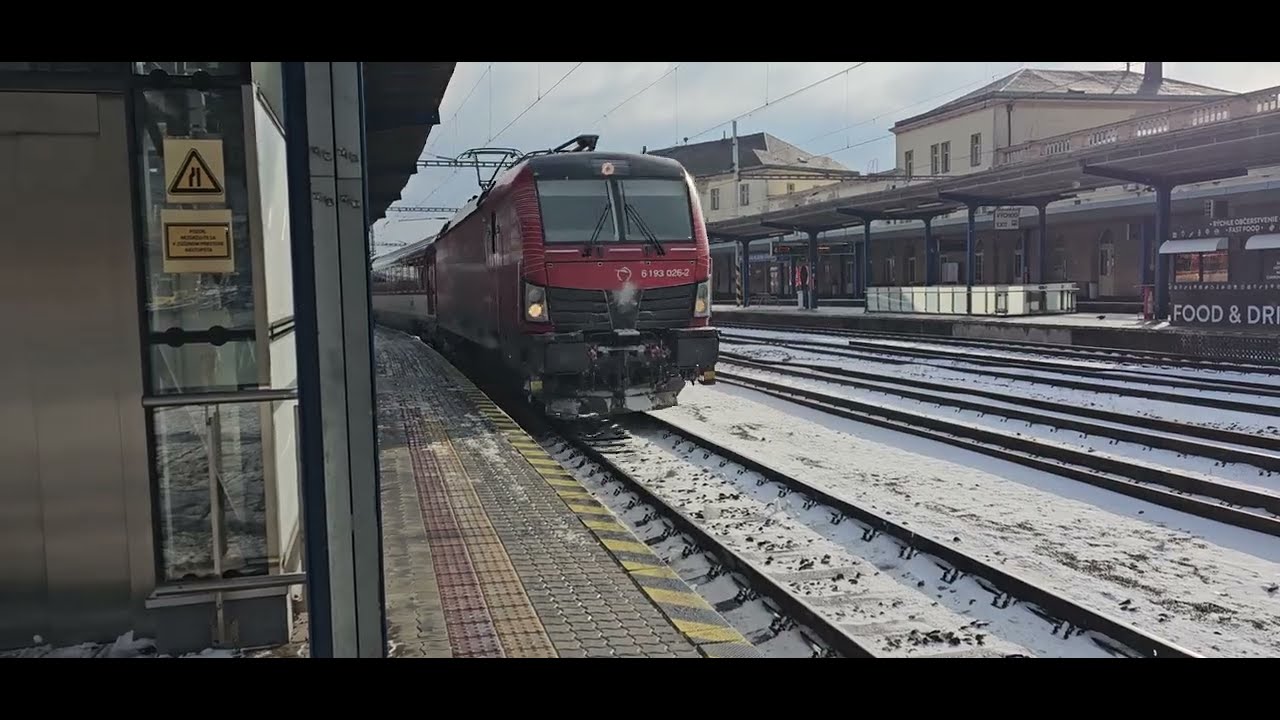 SK Class 193 - 193026 arriving Bratislava 23/11/25