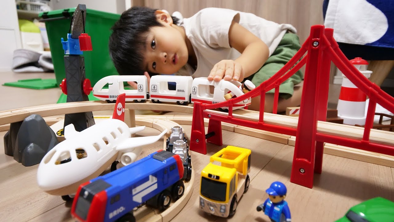 BRIO ワールドデラックスセットで遊んだよ World Deluxe Train Model Set - BRIO