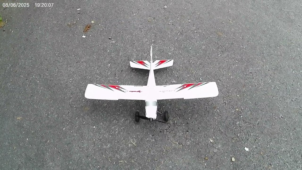 hobbyzone apprentice stol 700 today dusk flight 8/6/25