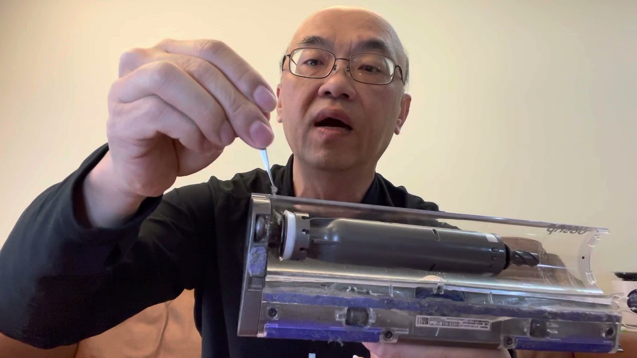 Dyson digital slim fluffy 使用後的一些清理困擾_光頭吳